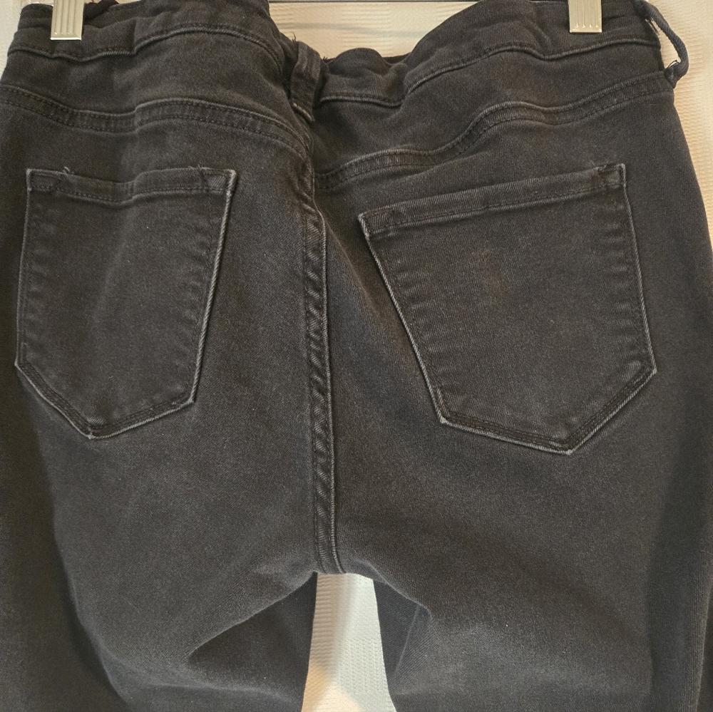 Old Navy Classic Black and Blue Rockstar Maternity Women's Jeans Bundle - Picture 5 of 12